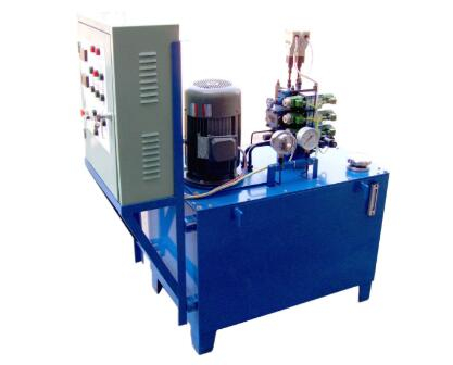 <a href=http://www.bracelee.com/news_article?news_id=86>天津液壓設(shè)備</a>